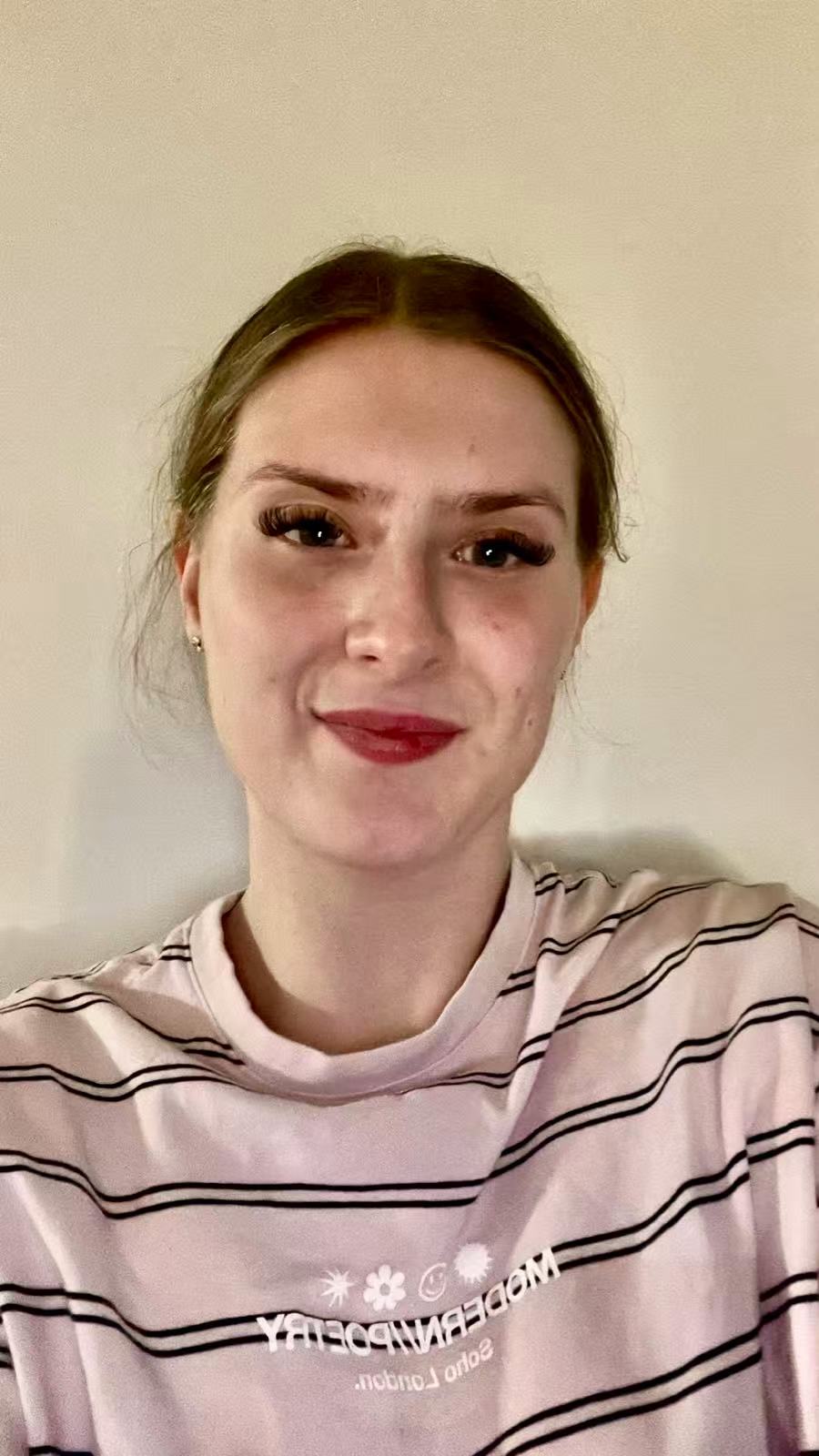 Laura, Educator